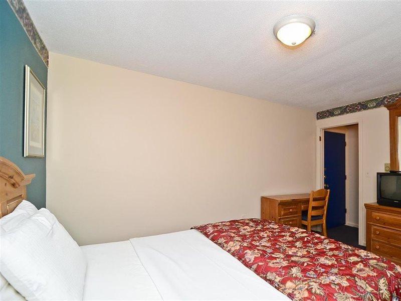Americas Best Value Inn Stonington Mystic Ngoại thất bức ảnh