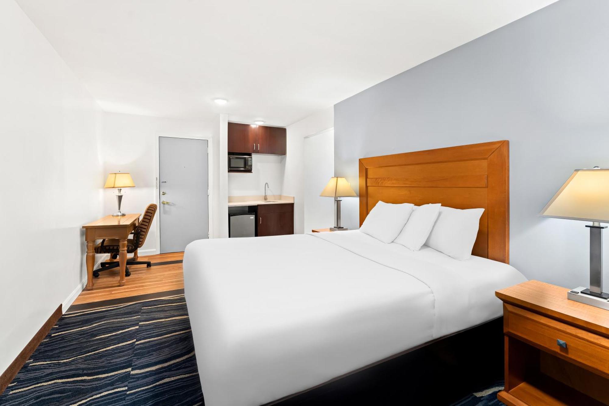 Americas Best Value Inn Stonington Mystic Ngoại thất bức ảnh